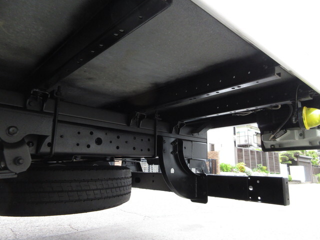 トヨタトヨエースアルミバン小型（2t・3t）[写真37]