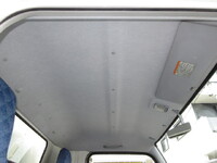 三菱ふそうキャンターアルミバン小型（2t・3t）[写真18]