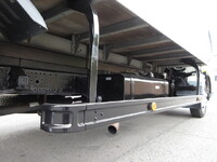 三菱ふそうキャンターアルミバン小型（2t・3t）[写真35]