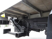 三菱ふそうキャンターアルミバン小型（2t・3t）[写真36]