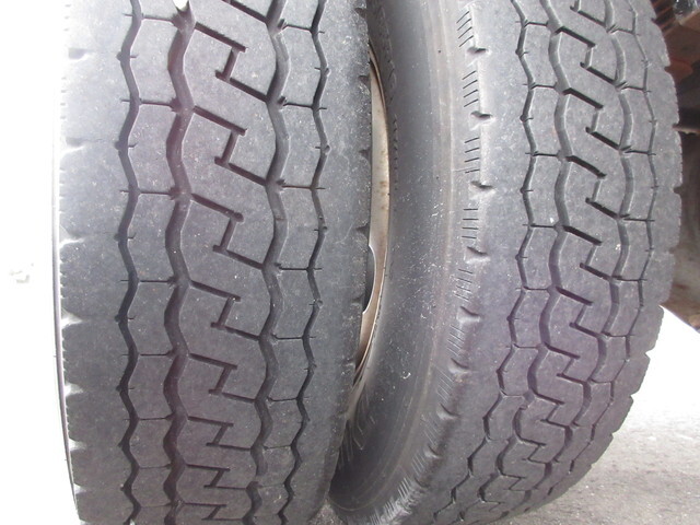 三菱ふそうキャンターアルミバン小型（2t・3t）[写真36]