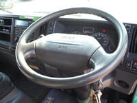 いすゞエルフクレーン6段小型（2t・3t）[写真37]