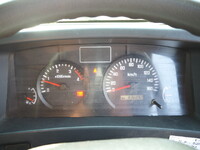 いすゞエルフクレーン6段小型（2t・3t）[写真41]