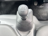 トヨタトヨエース平ボディ小型（2t・3t）[写真21]