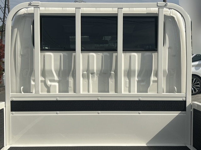 トヨタトヨエースダブルキャブ（Wキャブ）小型（2t・3t）[写真13]