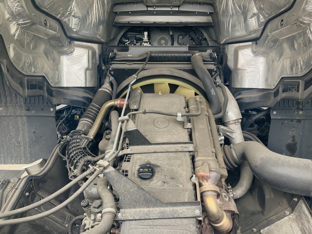 三菱ふそうスーパーグレートトレーラーヘッド（トラクターヘッド）大型（10t）[写真23]