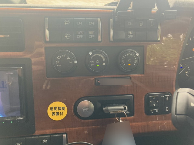 三菱ふそうスーパーグレートトレーラーヘッド（トラクターヘッド）大型（10t）[写真35]
