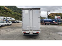 三菱ふそうキャンターアルミバン小型（2t・3t）[写真11]