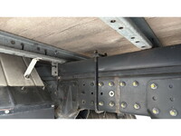 三菱ふそうキャンターアルミバン小型（2t・3t）[写真21]