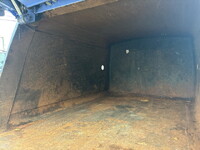 いすゞエルフパッカー車（塵芥車）小型（2t・3t）[写真18]