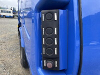 いすゞエルフパッカー車（塵芥車）小型（2t・3t）[写真20]