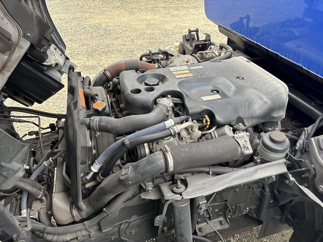 いすゞエルフパッカー車（塵芥車）小型（2t・3t）[写真29]