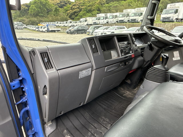 いすゞエルフパッカー車（塵芥車）小型（2t・3t）[写真33]