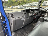 いすゞエルフパッカー車（塵芥車）小型（2t・3t）[写真34]