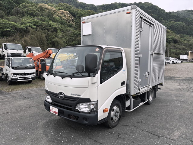 中古デュトロアルミバン