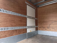 日野デュトロアルミバン小型（2t・3t）[写真14]