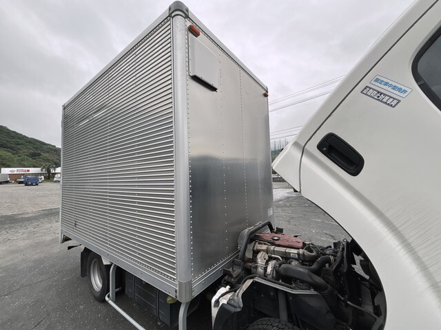 日野デュトロアルミバン小型（2t・3t）[写真16]