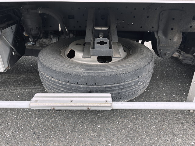 日野デュトロアルミバン小型（2t・3t）[写真21]