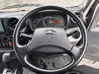 日野デュトロアルミバン小型（2t・3t）[写真37]