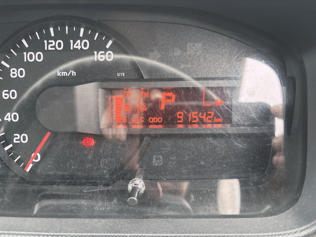 日野デュトロアルミバン小型（2t・3t）[写真37]