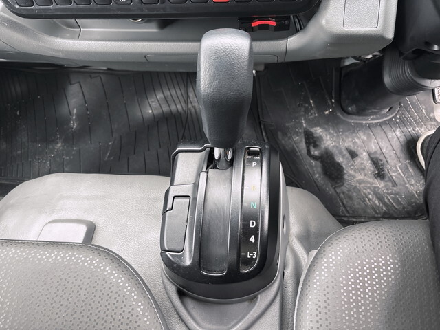 日野デュトロアルミバン小型（2t・3t）[写真38]