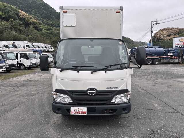 日野デュトロアルミバン小型（2t・3t）[写真08]