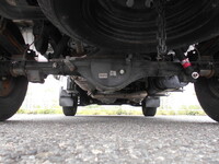 マツダボンゴ平ボディ小型（2t・3t）[写真21]