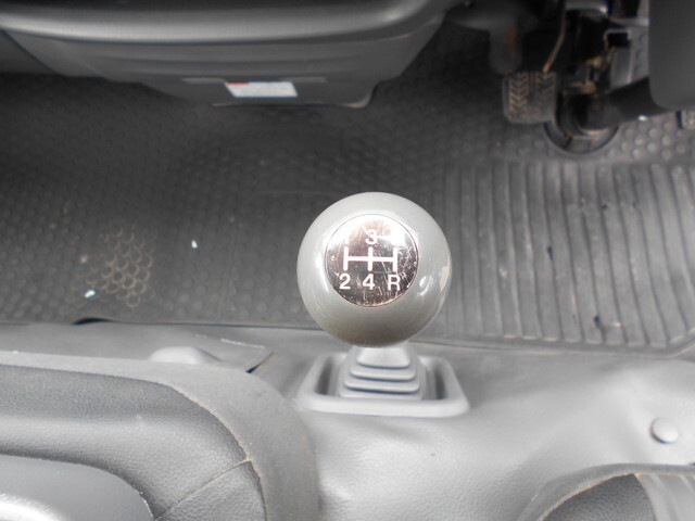 マツダボンゴ平ボディ小型（2t・3t）[写真29]