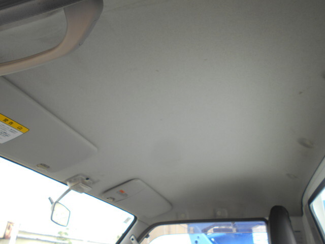 マツダボンゴ平ボディ小型（2t・3t）[写真34]