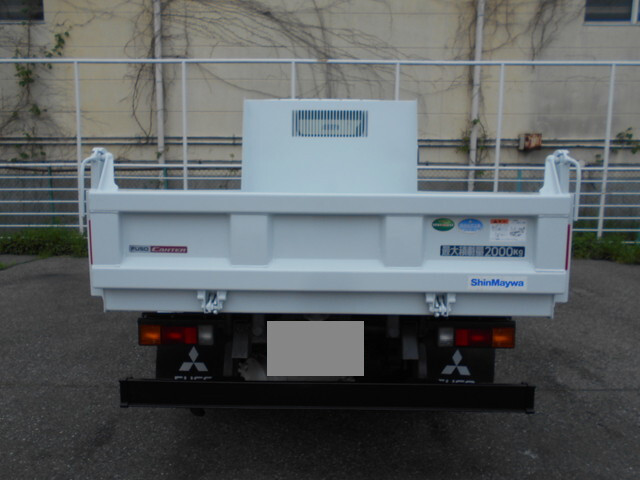 三菱ふそうキャンターダンプ小型（2t・3t）[写真11]
