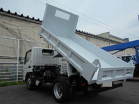 三菱ふそうキャンターダンプ小型（2t・3t）[写真02]