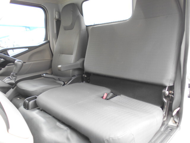 三菱ふそうキャンターダンプ小型（2t・3t）[写真30]