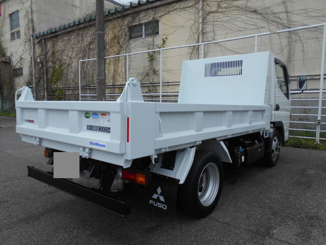 三菱ふそうキャンターダンプ小型（2t・3t）[写真04]
