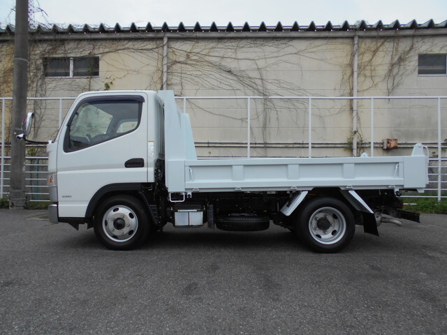 三菱ふそうキャンターダンプ小型（2t・3t）[写真06]