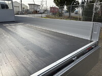 三菱ふそうファイタークレーン4段中型（4t）[写真12]