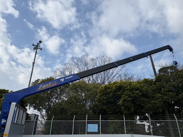 三菱ふそうファイタークレーン4段中型（4t）[写真15]