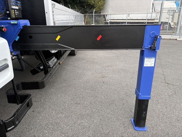 三菱ふそうファイタークレーン4段中型（4t）[写真18]