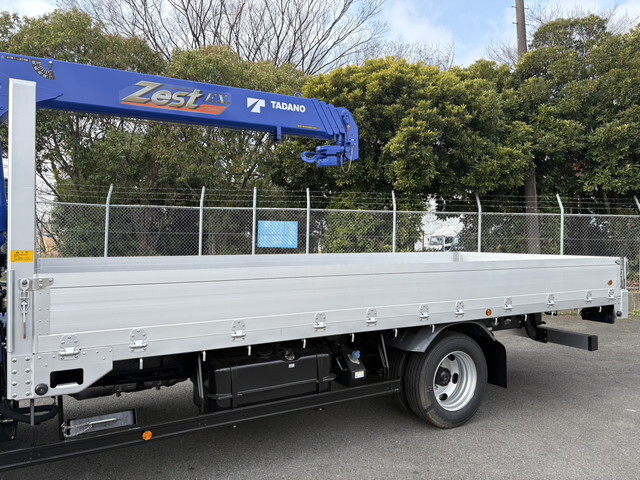 三菱ふそうファイタークレーン4段中型（4t）[写真07]