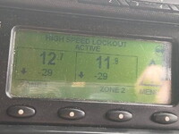 UDトラックスクオン冷凍車（冷蔵車）大型（10t）[写真25]