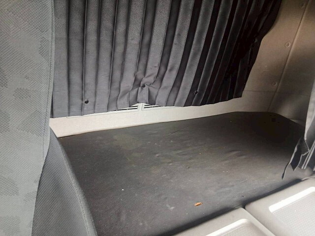 UDトラックスクオン冷凍車（冷蔵車）大型（10t）[写真26]