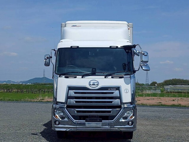 UDトラックスクオン冷凍車（冷蔵車）大型（10t）[写真05]