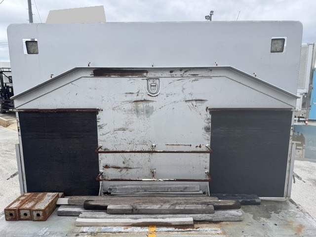 三菱ふそうファイター平ボディ増トン（6t・8t）[写真11]