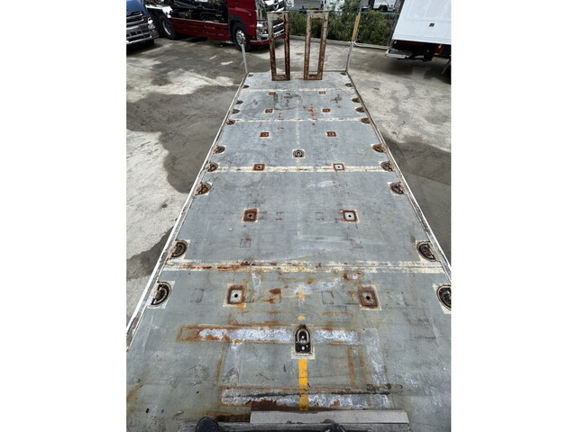 三菱ふそうファイター平ボディ増トン（6t・8t）[写真13]