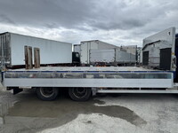 三菱ふそうファイター平ボディ増トン（6t・8t）[写真16]