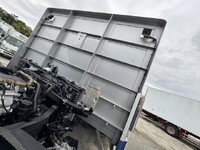 三菱ふそうファイター平ボディ増トン（6t・8t）[写真18]