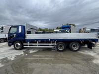 三菱ふそうファイター平ボディ増トン（6t・8t）[写真06]