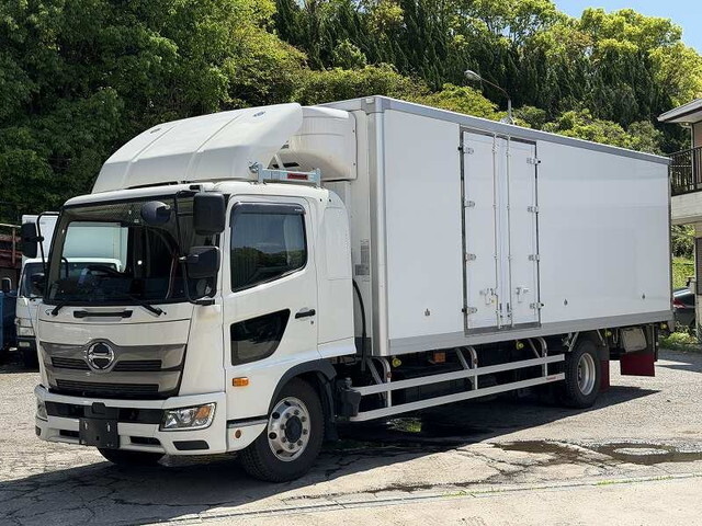 日野レンジャー冷凍車（冷蔵車）増トン（6t・8t）[写真01]