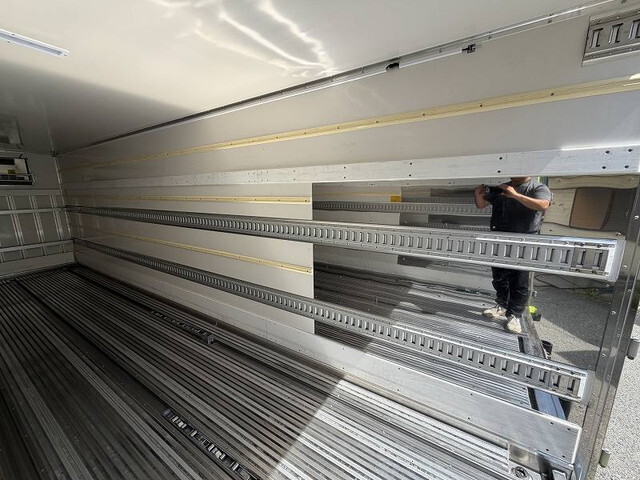 日野レンジャー冷凍車（冷蔵車）増トン（6t・8t）[写真14]