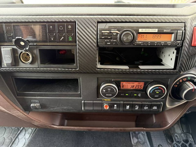 日野レンジャー冷凍車（冷蔵車）増トン（6t・8t）[写真38]