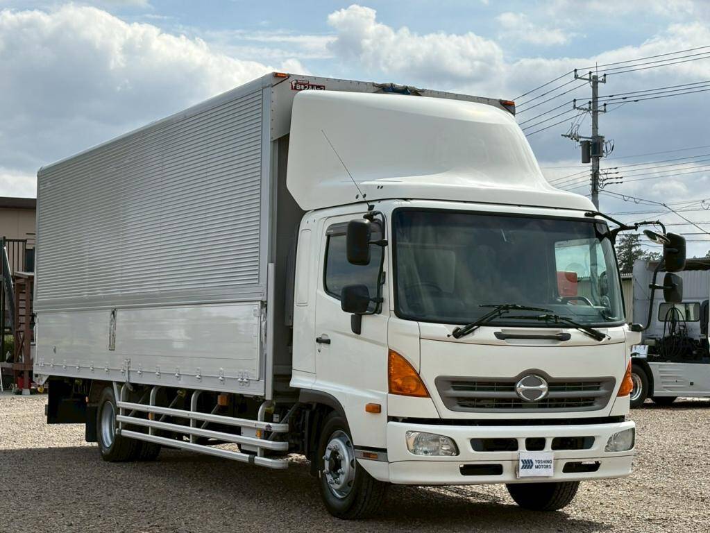 日野レンジャーアルミウイング増トン（6t・8t）[写真02]